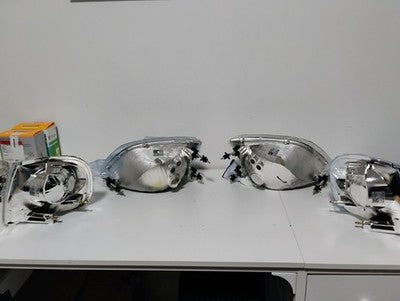 97-03 Expedition 97-03 Ford F150 Chrome Headlights Headlamps Set  FLAWED READ