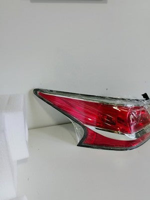 For 2013 2014 2015 Nissan Altima Sedan 4Dr Halogen Tail Light Driver Left Side