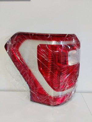 For 2018 2019-2021 Ford Expedition Halogen Driver Side Tail Lamp Tail Light Left