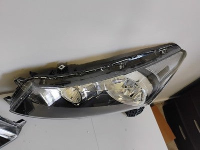 For 2008-2012 Honda Accord Sedan Black Headlights Clear Corner Headlamps Pair