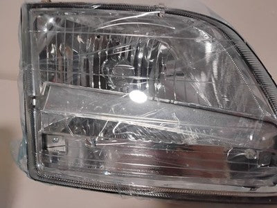 97-03 Expedition 97-03 Ford F150 Chrome Headlights Headlamps Set  FLAWED READ