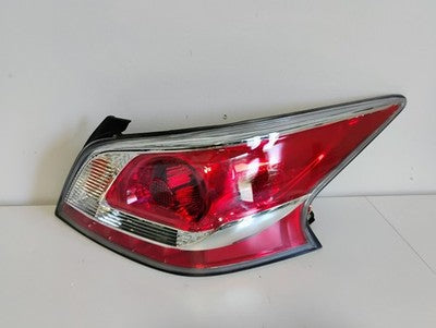 2013 -2015 Nissan Altima Right Passenger Side OEM Tail Light Assembly  NI2801195
