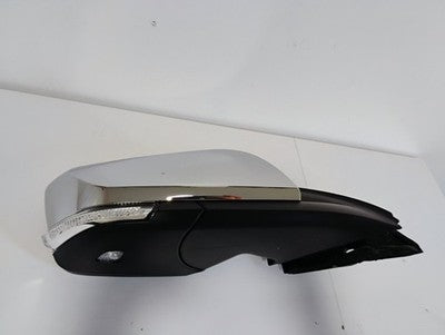 Right Side Mirror Chevy Impala 2014-20 Manual Fold, Turn Signal Chrome 22936936
