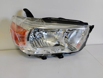 2010-2013 Toyota 4Runner Right Passenger Headlight TYC TO2519127 8113035520