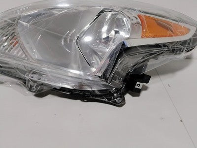 2015-2019 NISSAN VERSA DRIVER LEFT HALOGEN HEADLIGHT OEM LH