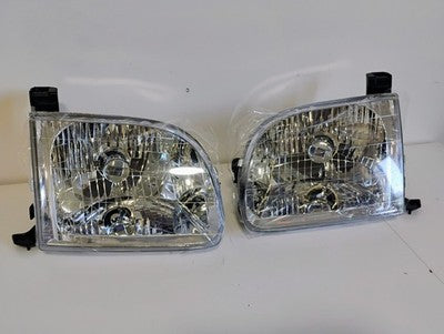 Halogen Headlight Set For 2000-2004 Toyota Tundra LH RH TO2502129 TO2503129