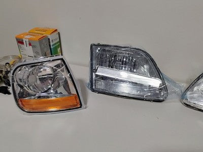 97-03 Expedition 97-03 Ford F150 Chrome Headlights Headlamps Set  FLAWED READ