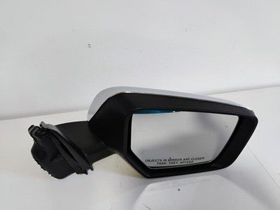 Right Side Mirror Chevy Impala 2014-20 Manual Fold, Turn Signal Chrome 22936936
