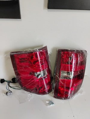 Chevy Silverado 1500 2500 HD 2007-2013 Tail Lights Pair GM2801207 GM2800207