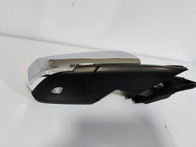 Right Side Mirror Chevy Impala 2014-20 Manual Fold, Turn Signal Chrome 22936936