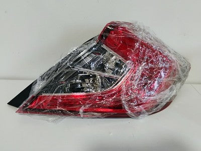 Tail light Right Outer Passenger Side 2016-2020 Honda Civic Sedan HO2805110