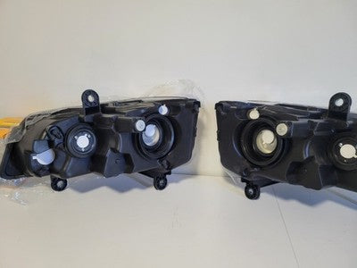 Headlights Pair for 2011-2020 Dodge Grand Caravan Town Country Set CH2502192