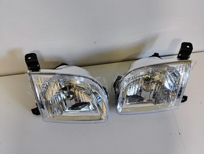 Halogen Headlight Set For 2000-2004 Toyota Tundra LH RH TO2502129 TO2503129