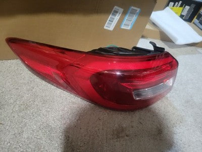 Left Side Outer Tail Light Brake Lamp Hyundai Sonata 2015 2016 2017