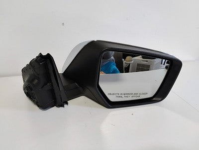 Right Side Mirror Chevy Impala 2014-20 Manual Fold, Turn Signal Chrome 22936936