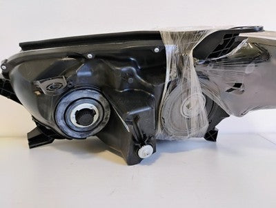 2010-2013 Toyota 4Runner Right Passenger Headlight TYC TO2519127 8113035520