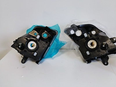 Headlights 2010 2011 2012 NissanSentra S/SL Chrome Pair 26060-ZT50A 26010-ZT50A