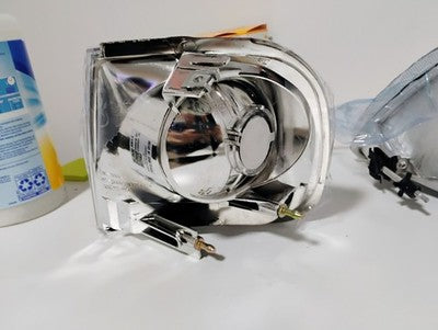 97-03 Expedition 97-03 Ford F150 Chrome Headlights Headlamps Set  FLAWED READ