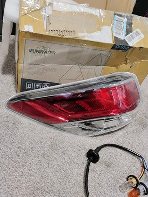Outer Tail Light Lamp For 2014-2016 Toyota Highlander Taillight Left Driver Side