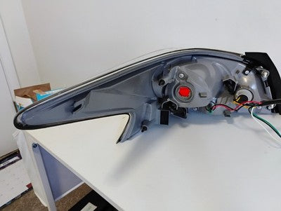 2013 -2015 Nissan Altima Right Passenger Side OEM Tail Light Assembly  NI2801195