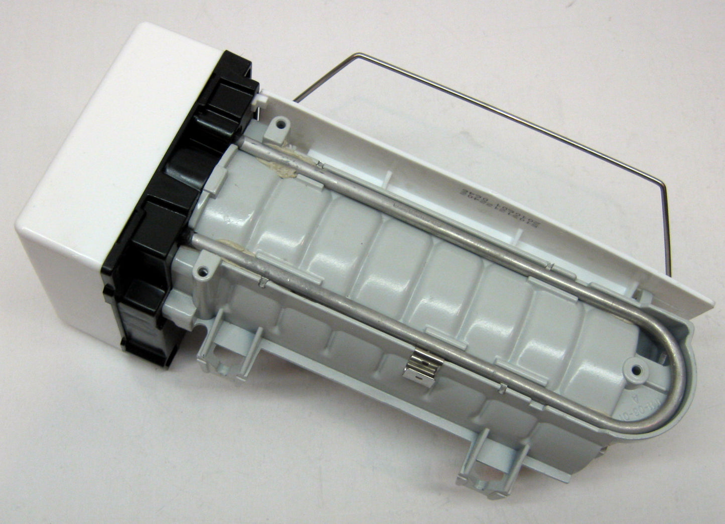 IM900 Refrigerator Icemaker for Maytag Amana PS2121513 AP4135008 D7824705